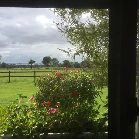 La Bretonniere Bed & Breakfast *